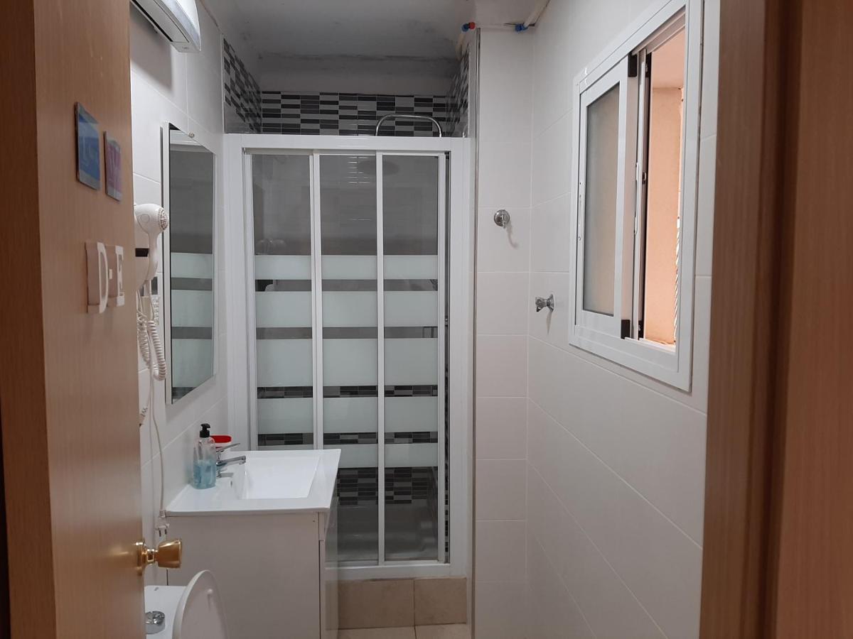 Rafaela Guest House Малага Екстериор снимка