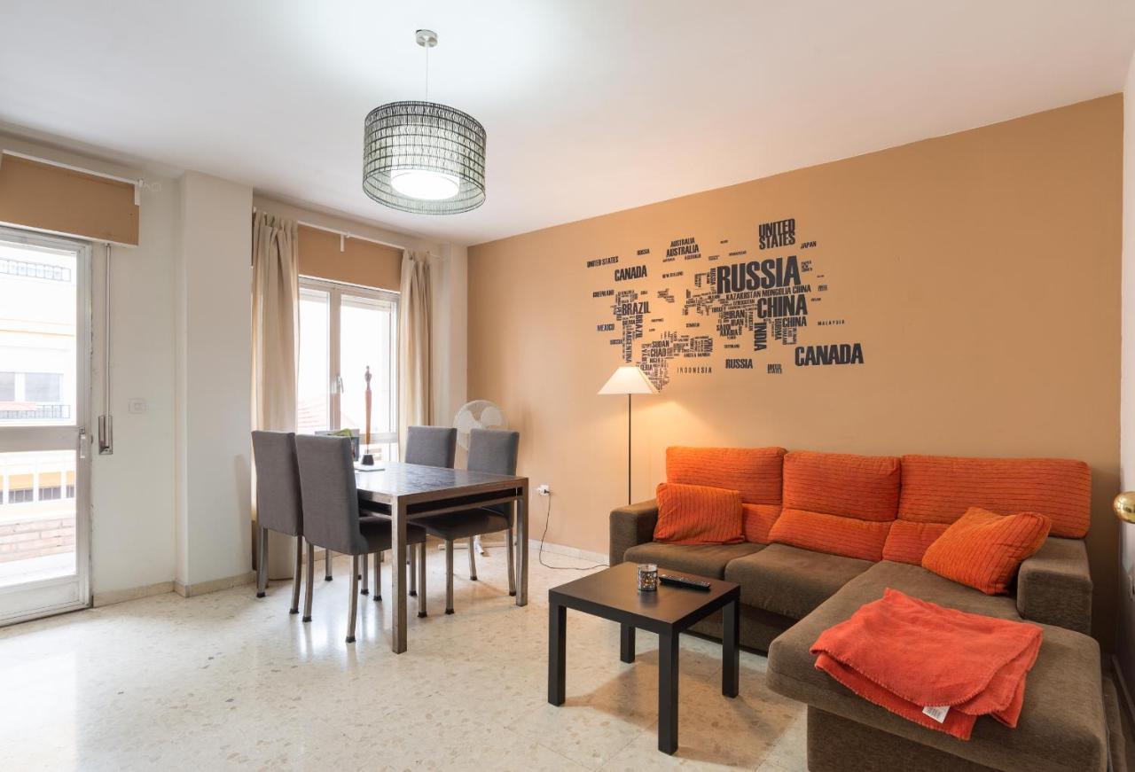 Rafaela Guest House Малага Екстериор снимка