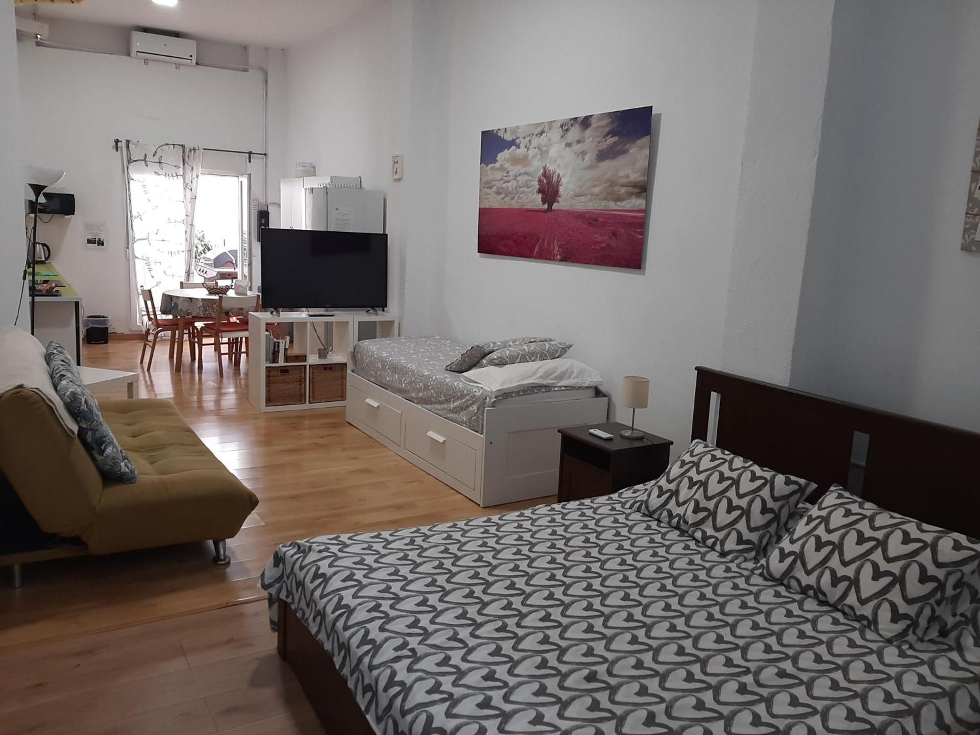 Rafaela Guest House Малага Екстериор снимка