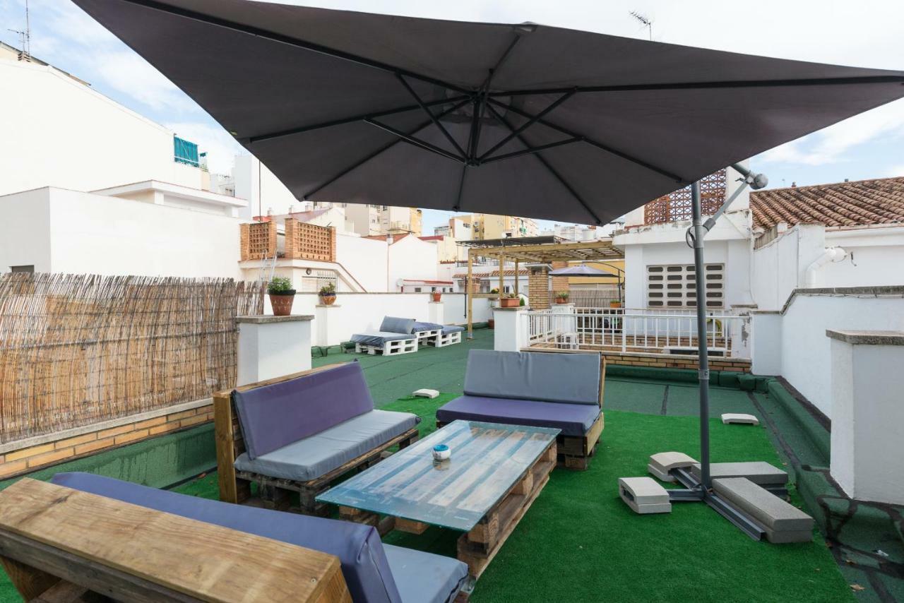 Rafaela Guest House Малага Екстериор снимка