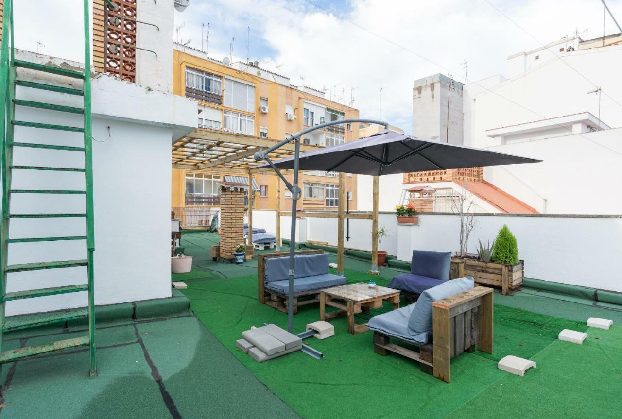 Rafaela Guest House Малага Екстериор снимка